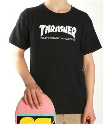 Thrasher tee Junior logo sort 299,-